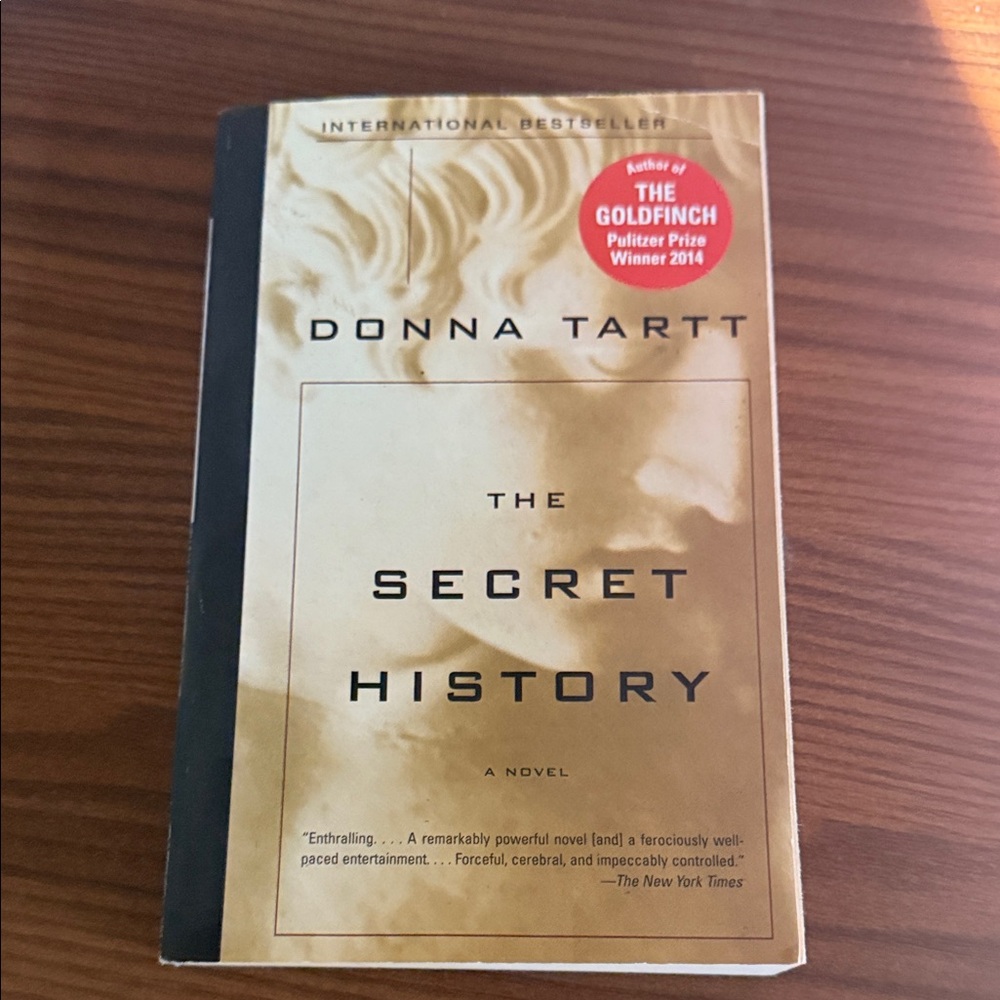 The Secret History by Donna Tartt Paperback